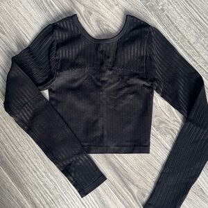 Forever 21 Black Textured Crop Top